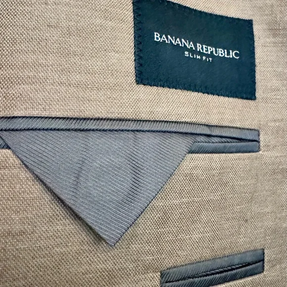 Banana Republic Tan Blazer - Picture 6 of 9